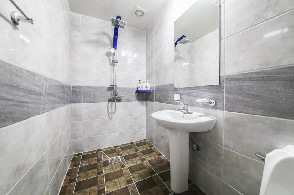 Iris Hotel Seosan Luaran gambar