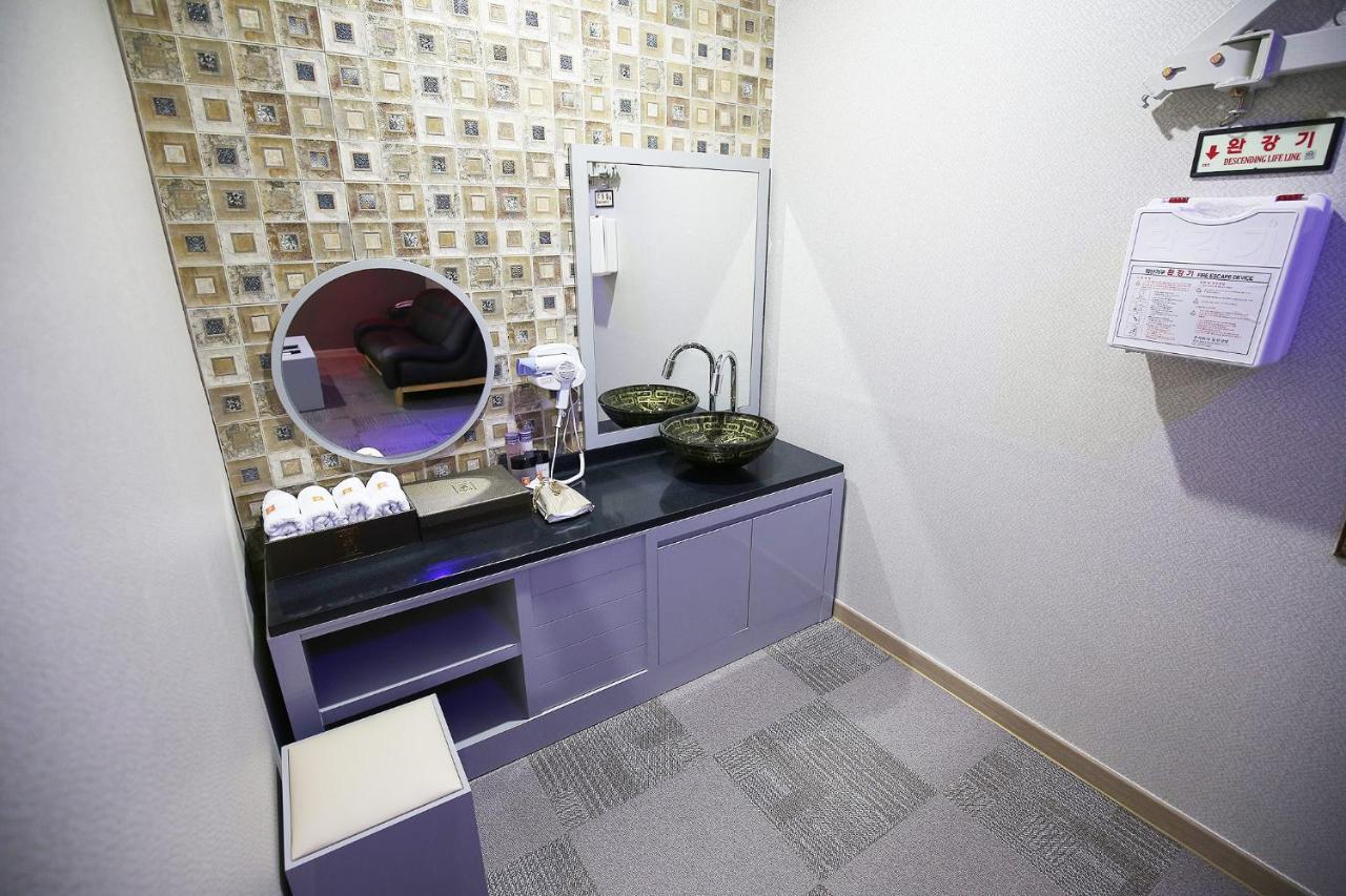 Iris Hotel Seosan Luaran gambar