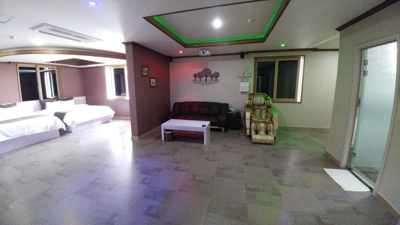 Iris Hotel Seosan Luaran gambar